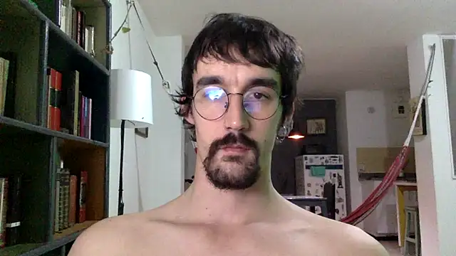 Snapshot of fazzbinderr chatting on 10.15.25 fazzbinderr online show from 10.15.25