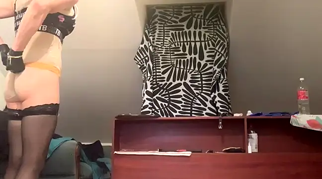 Snapshot of WildzMareNextLevel chatting on 01.08.25 WildzMareNextLevel online show from 01.08.25