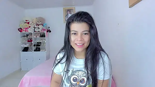 sweetnia online show from 11.30.25