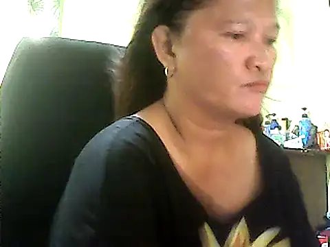 hott scarlett online show from 01.23.25