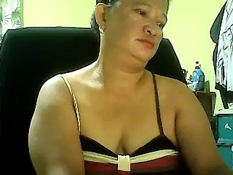hott scarlett online show from 03.05.25