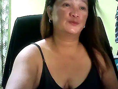 hott scarlett online show from 03.16.25