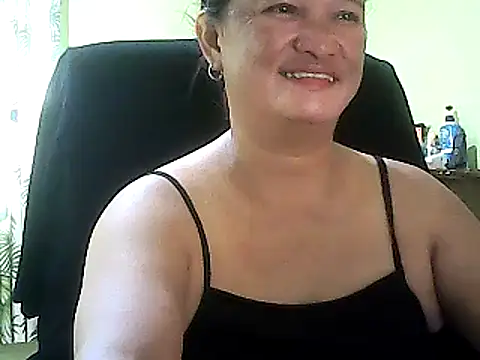 hott scarlett online show from 03.18.25