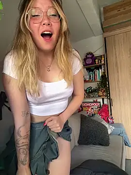 Darling XXX online show from 04.03.26