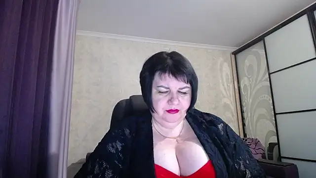 JuicyLady Di online show from 02.04.25