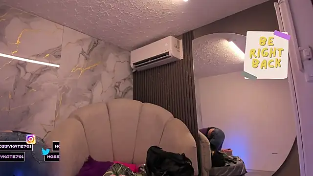 Katemoss70 online show from 02.23.26