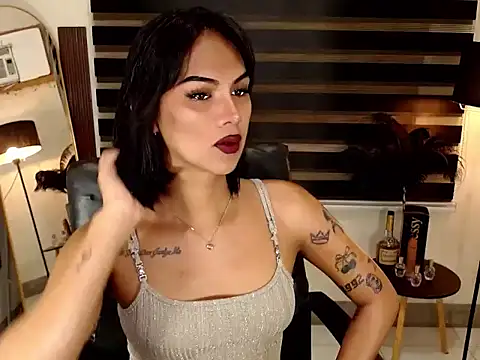 SarahAmber online show from 10.14.25