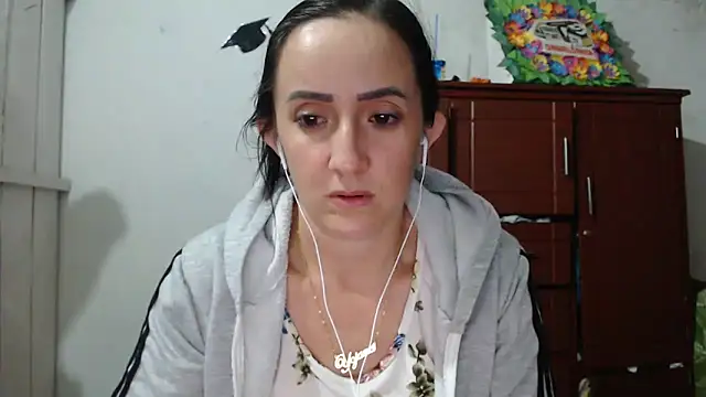 Snapshot of DeepAnal07 chatting on 10.16.25 DeepAnal07 online show from 10.16.25