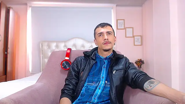 Snapshot of ryan_maxy chatting on 02.28.25 ryan maxy online show from 02.28.25