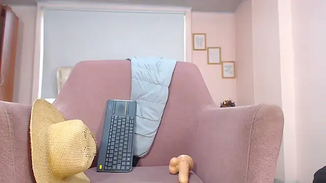 Snapshot of ryan_maxy chatting on 03.02.25 ryan maxy online show from 03.02.25