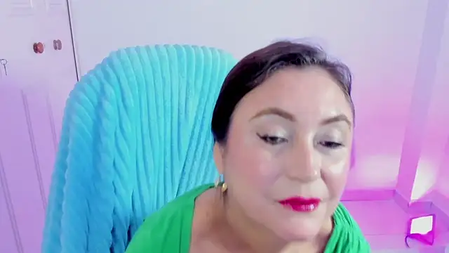 Snapshot of danielahot66 chatting on 11.23.25 danielahot66 online show from 11.23.25