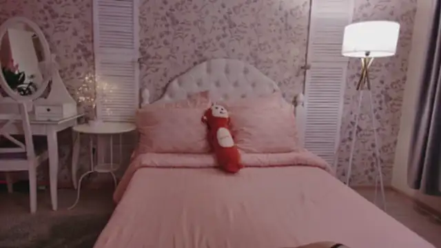Wendy-Darling online show from 12.05.24