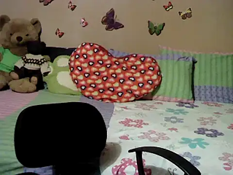 Snapshot of Mia_Rein chatting on 02.17.25 Mia Rein online show from 02.17.25