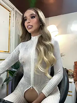 Elizabeth Arden online show from 10.19.25