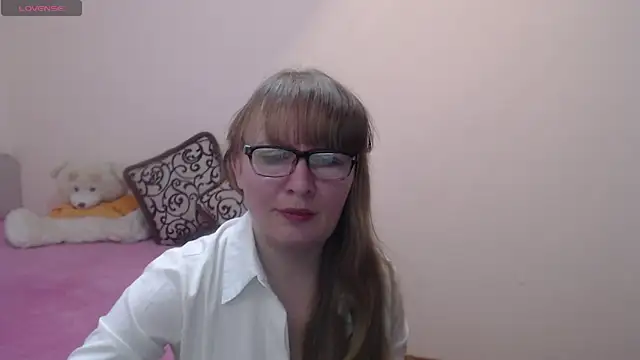MargotLot online show from 03.16.25