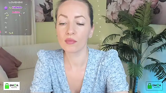 Queenymel online show from 04.04.26