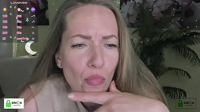 Queenymel online show from 06.20.26