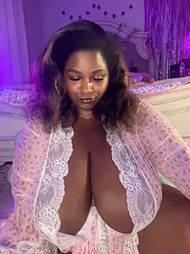 BigFineSelena online show from 03.28.26