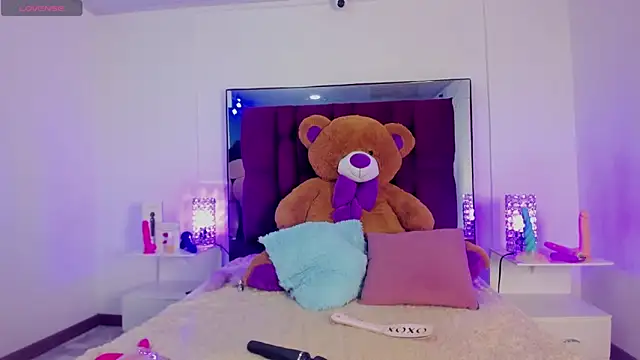 dayra angels online show from 12.21.24