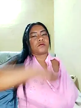 Snapshot of rosmery-navarro chatting on 11.08.25 rosmery-navarro online show from 11.08.25