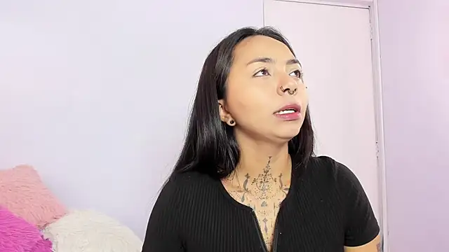 miss soffi  online show from 09.27.25