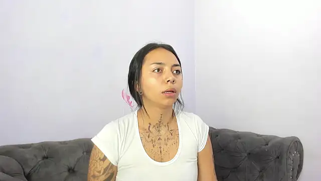 miss soffi  online show from 04.09.26