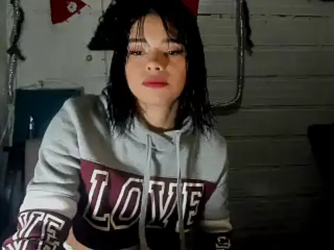 sarasandle online show from 01.06.25