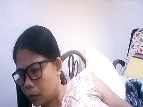 pinay milfxx online show from 11.22.25