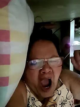 Chubbysweetmom online show from 04.05.26