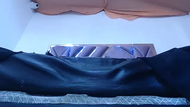 morenahott1 online show from 01.07.25