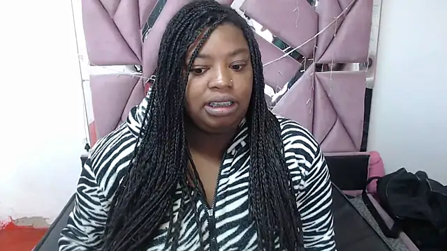 morenahott1 online show from 02.20.25