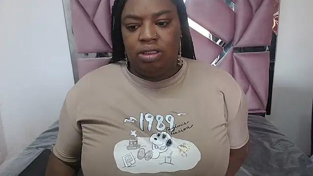 morenahott1 online show from 09.26.25