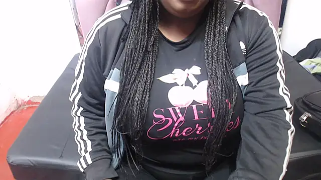 morenahott1 online show from 10.21.25