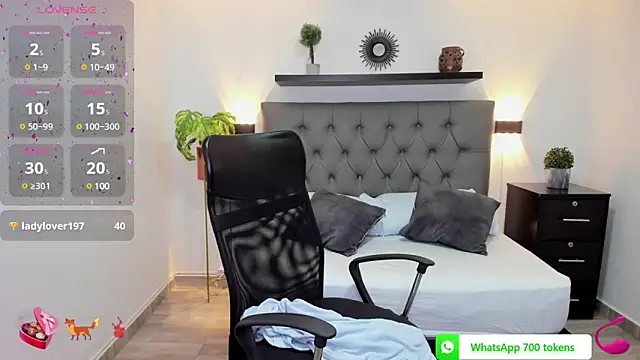 Snapshot of isabella_florez chatting on 03.05.25 isabella florez online show from 03.05.25