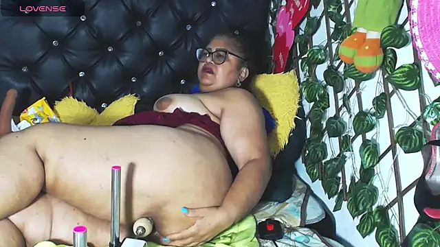 mature beautiful online show from 03.12.25