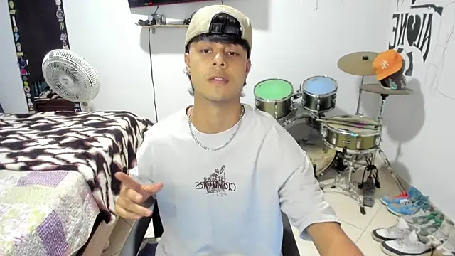 Zack falcon online show from 11.15.25