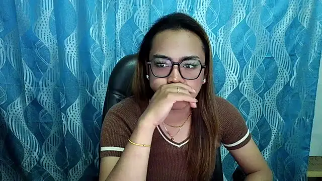 Your PrettyGirlxxx online show from 09.12.25