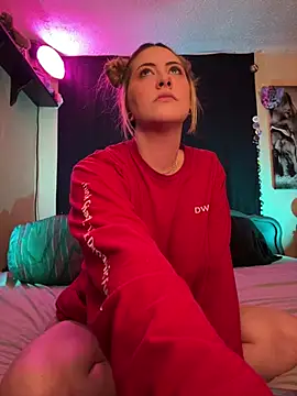 Mallorykoxx69 online show from 02.15.26