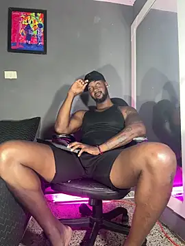 Snapshot of blackdrey18 chatting on 01.28.25 blackdrey18 online show from 01.28.25