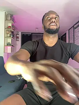 Snapshot of blackdrey18 chatting on 02.12.25 blackdrey18 online show from 02.12.25