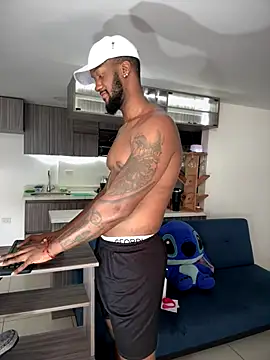 Snapshot of blackdrey18 chatting on 09.09.25 blackdrey18 online show from 09.09.25