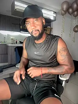 Snapshot of blackdrey18 chatting on 09.18.25 blackdrey18 online show from 09.18.25