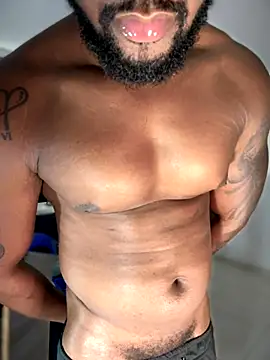 Snapshot of blackdrey18 chatting on 10.15.25 blackdrey18 online show from 10.15.25