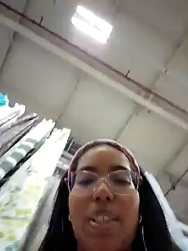 SheenaBrooke online show from 01.18.25