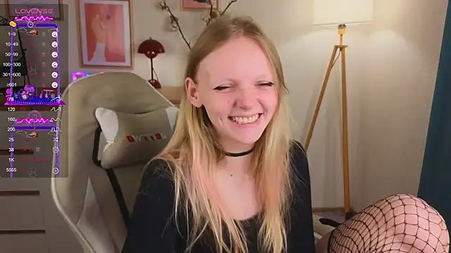 evangel1ne online show from 10.10.25