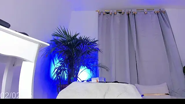 Snapshot of Coral_Princex chatting on 02.03.25 Coral Princex online show from 02.03.25