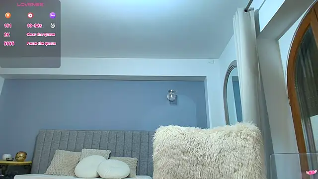 Anna Lewis online show from 10.09.25