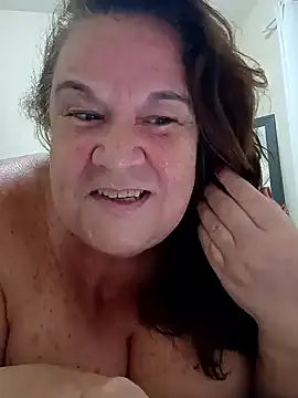 Yaya Mineira online show from 01.24.25