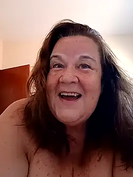 Yaya Mineira online show from 02.05.25