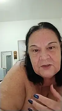 Snapshot of Yaya_Mineira chatting on 06.28.26 Yaya Mineira online show from 06.28.26